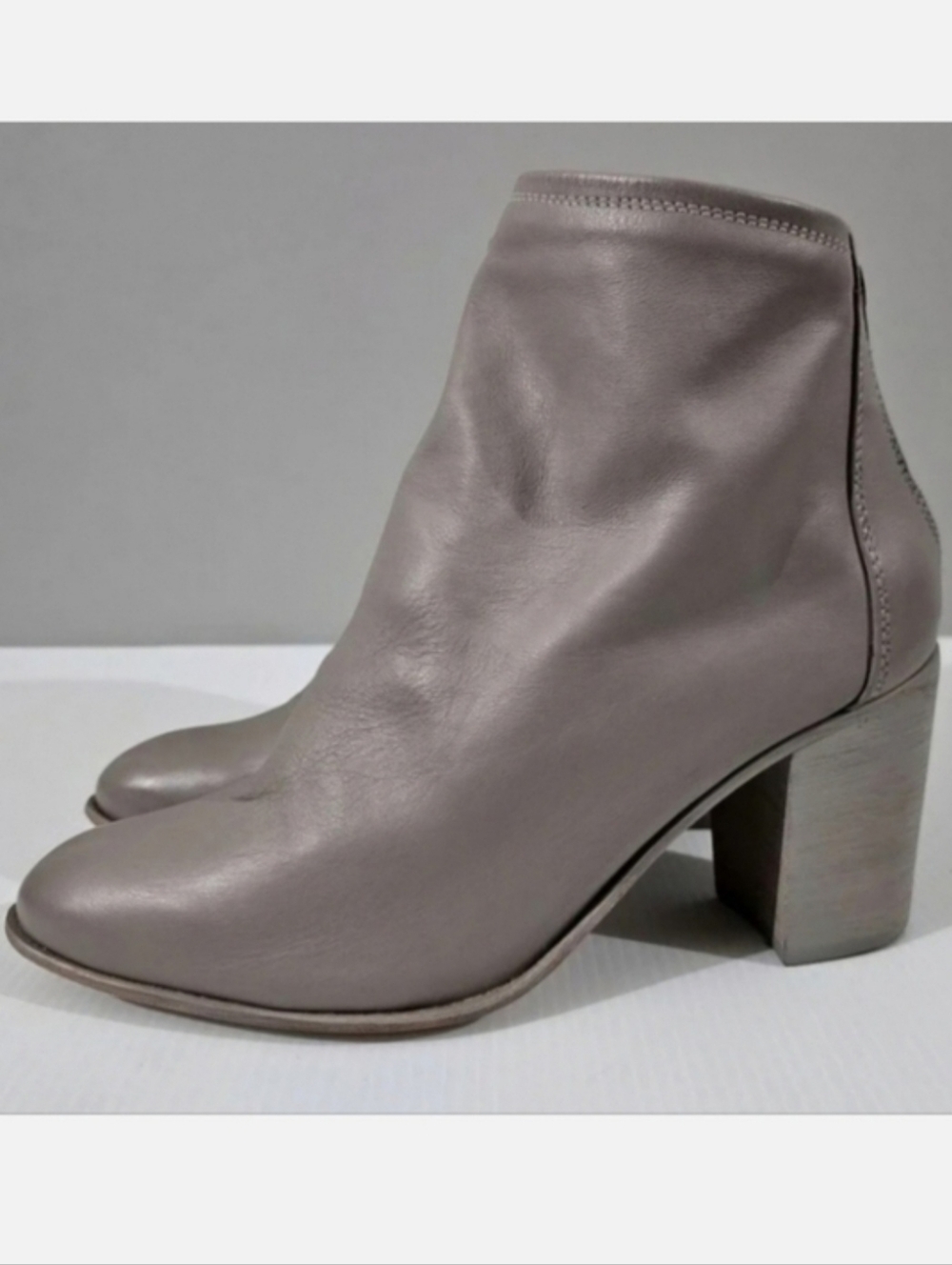 Chocolat Blu Boston Ankle Boot Womens EU 38 Taupe Gray Leather Block Heel Fall